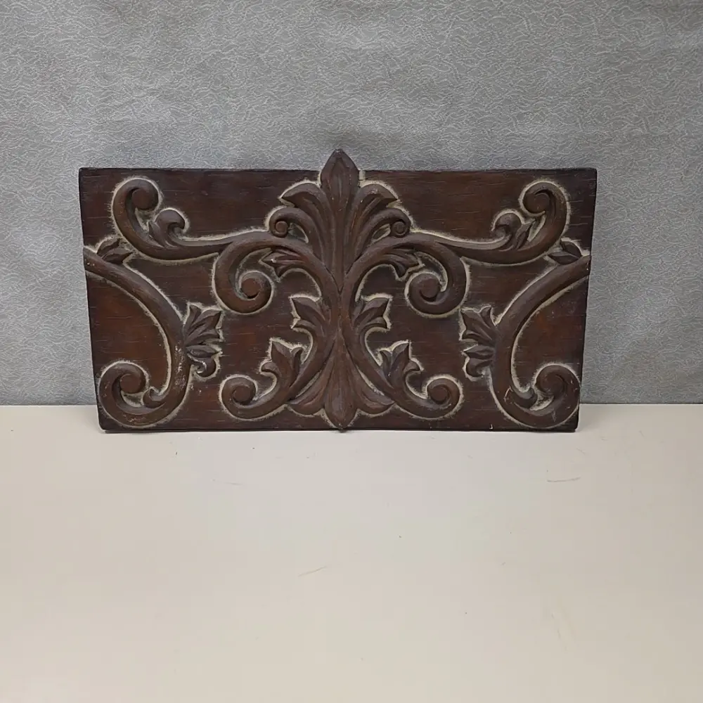 WOODEN ORNATE WALL ART