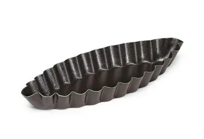 Gobel Environmentally-Safe Non-stick fluted boat shaped mold, 90 x 43 x 12 mm, 12 Pieces, 294120