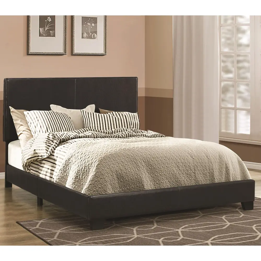 Diamond Modern Furniture COA Dorian King Upholstered Panel Bed 300761KE