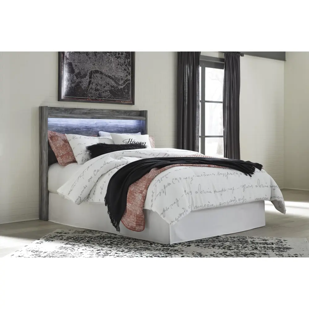Diamond Modern Furniture Exclusive Design Bed Components Headboard B221-57