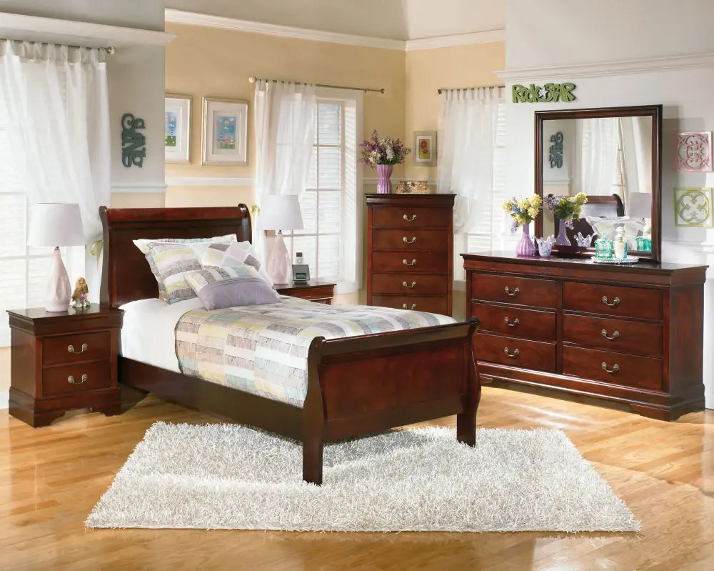 Alisdair - Sleigh Bed Place