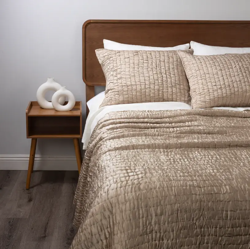 Hadon, Oyster 10-Year Warranty