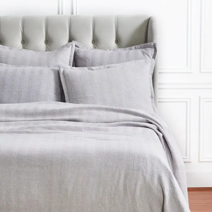 Torin Pearl Grey Bedding Teens