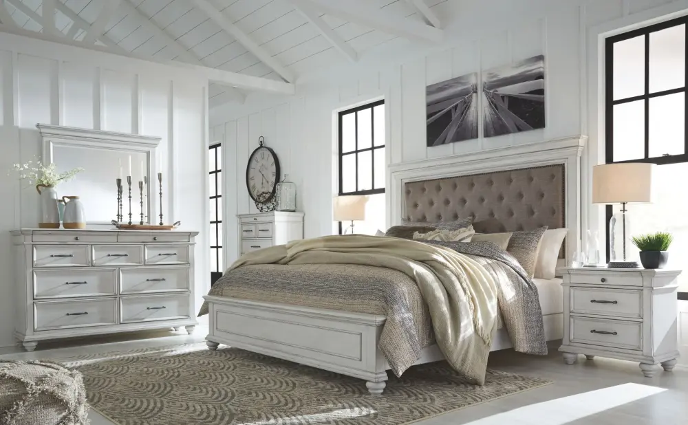 Kanwyn - Upholstered Bedroom Adjust
