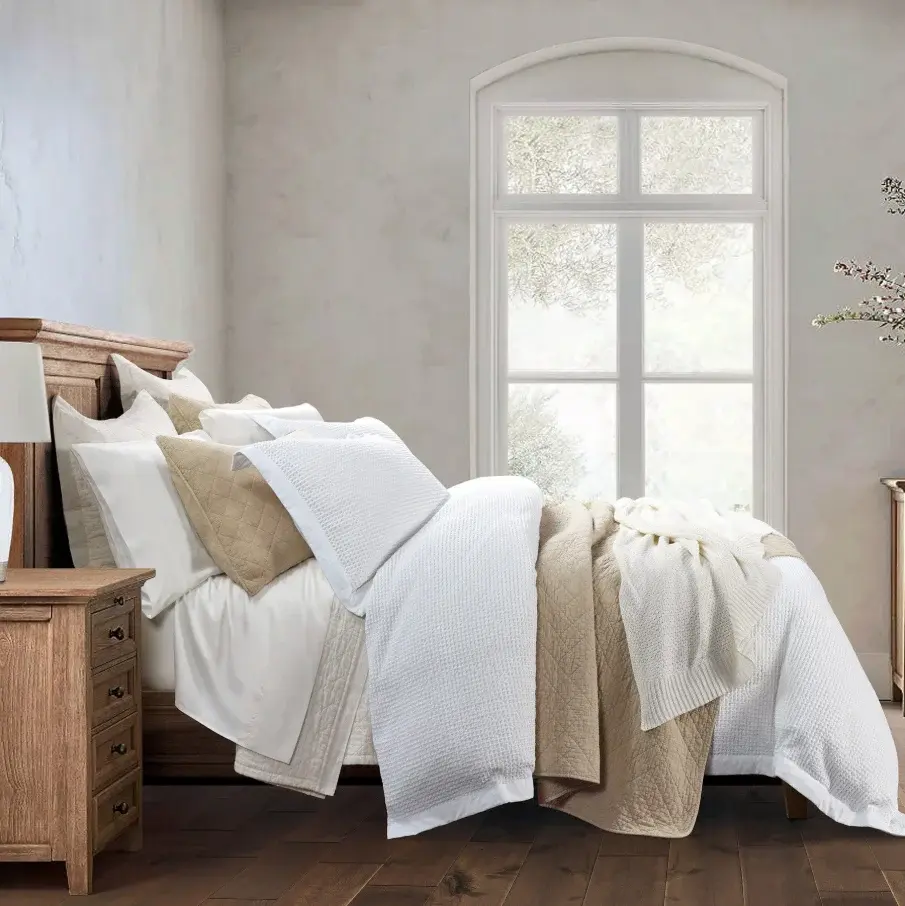 Hypoallergenic Organic Cotton Knit Throw Blanket , Retro White