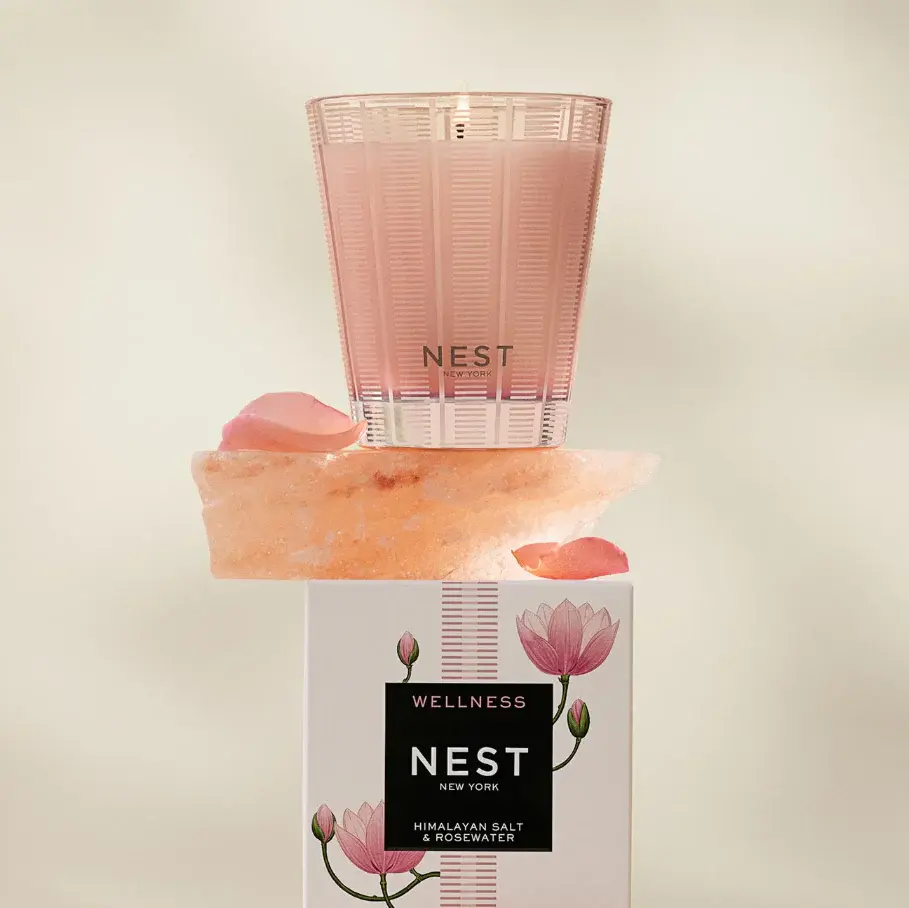 NEST Himalayan Salt & Rosewater Retro Candle