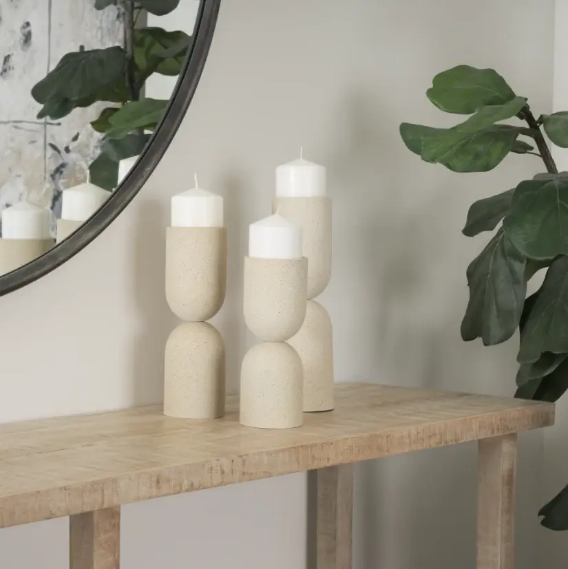 Qamra Tactile Pillar Candleholder