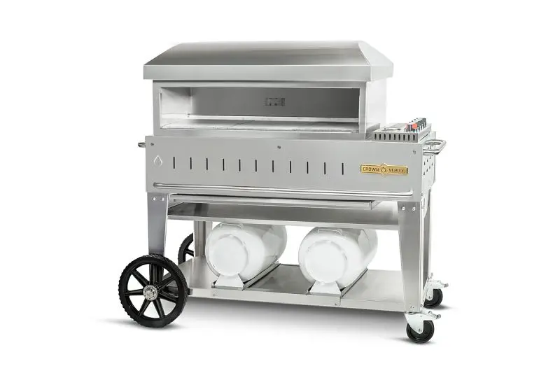Crown Verity 36" Club Series Pizza Oven, two 30 Lb. Horizontial Propane Tanks, CV-PZ-36-CB