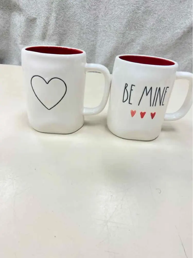 VALS DAY MUG PLACE