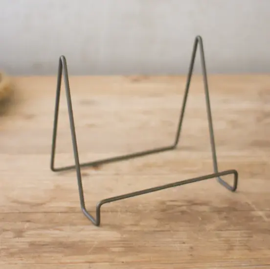 Wire Easel w/ Raw All-metal Finish