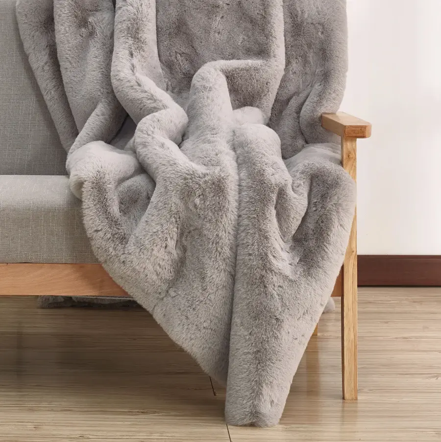 Chinchilla Throw, Sterling