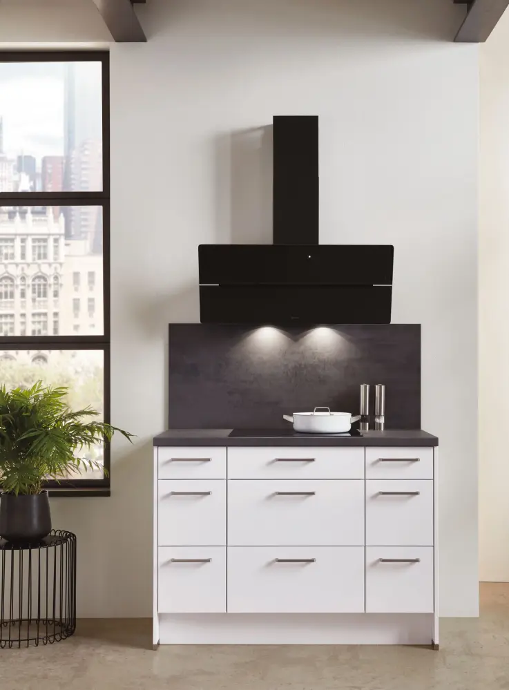 Oven Safe Set nobilia base cabinet 60cm & Leonard glass earthenware induction cooktop LAI6001F