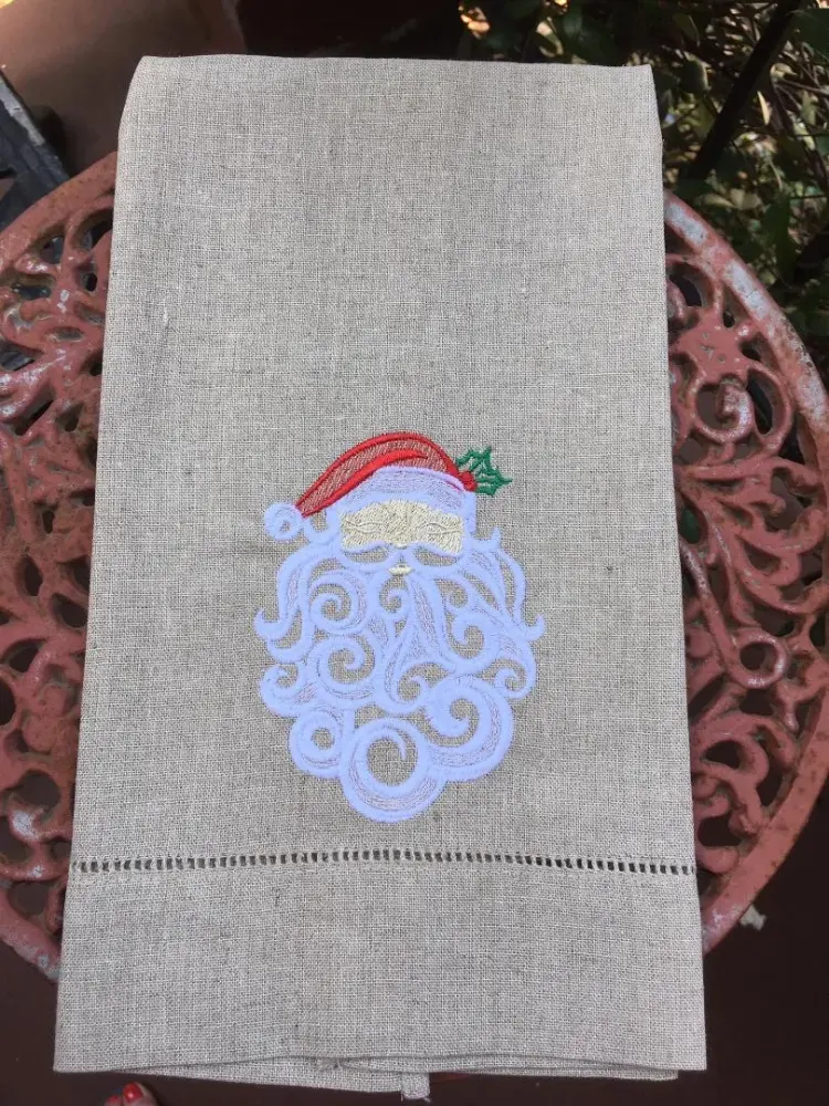EMBROIDERED CHRISTMAS GUEST TOWEL BEAUTIFUL SANTA ALABASTER