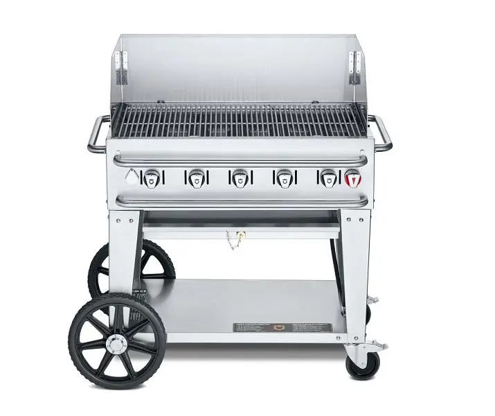 Crown Verity 36" Rental Grill, Propane, 36” Windguard, CV-RCB-36WGP