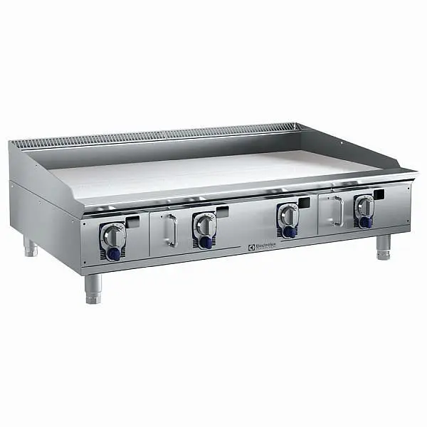 Electrolux Water-Resistant Professional EMPower EM Series Restaurant Range griddle, gas, 48" wide, smooth scratch res...
