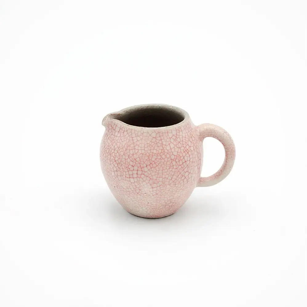 Aka Kannyu Portable Pitcher