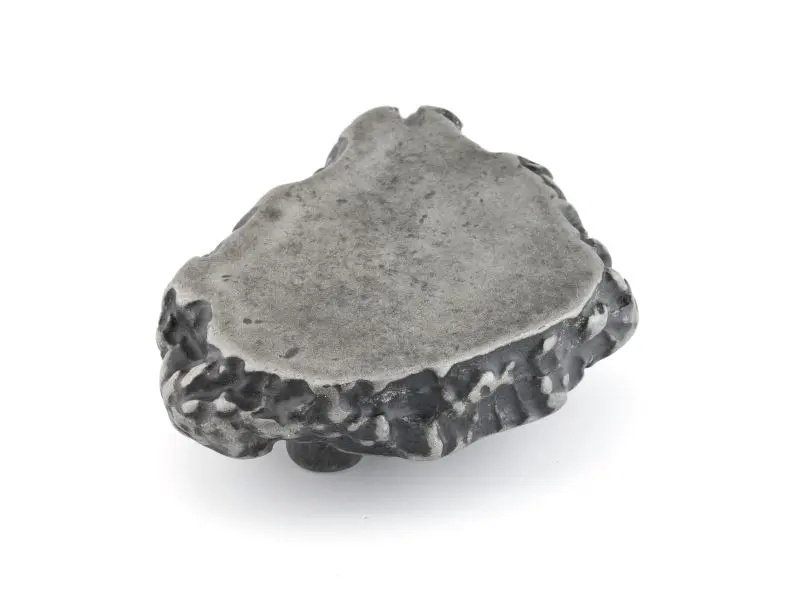 Richelieu 1 1/4-inch (32 mm) Center-to-Center Anthracite Modern Stone Influenced Cabinet Pull, 2 5/8 x 1 7/8 , 2256065906