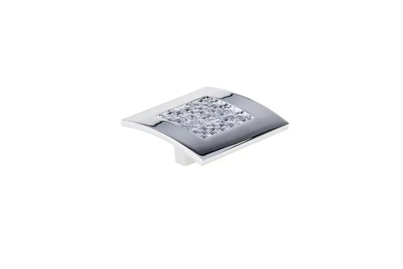 Richelieu 2 3/4-inch (70 mm) Checkered Chromium Modern Square Cabinet Knob, 783332140