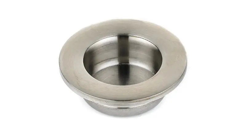 Richelieu 1 3/8-inch (35 mm) Diameter Brushed Electroless Nickel Modern Recessed Cabinet Pull, 340235195