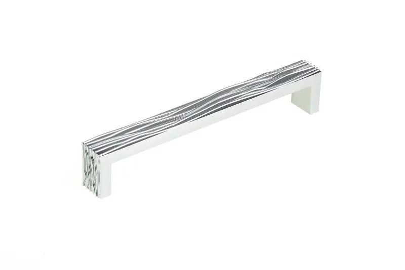 Richelieu 7 9/16-inch (192 mm) Center-to-Center Polished Chrome Modern Cabinet Pull, BP8717192140