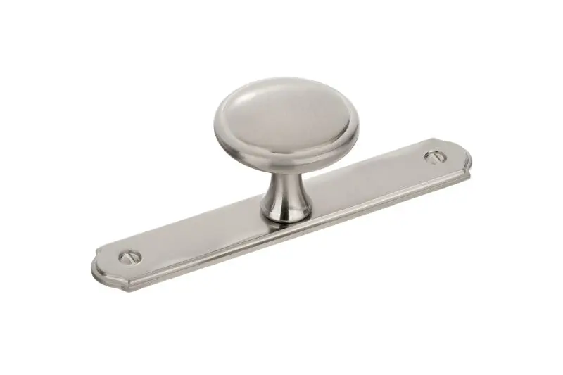 Richelieu Altadore Gatherion 1 9/16-inch (40 mm) Brushed Nickel Transitional Round Closet Door Knob Backplate, BP228640195
