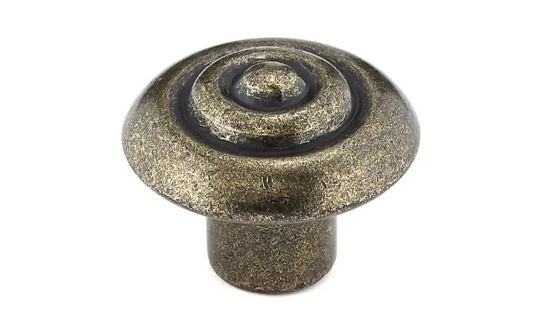 Richelieu Beloeil Gatherion 1 1/4-inch (32 mm) Burnished Brass, Traditional Round Cabinet Knob, BP2391132BB