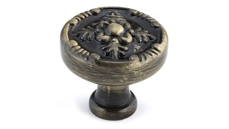 Richelieu Châteauguay Gatherion 1 1/4-inch (32 mm) Antique English, Traditional Round Cabinet Knob, 28 mm Projection, BP8...