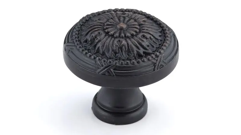 Richelieu Châteauguay Gatherion 1 1/4-inch (32 mm) Textured Finish Oil-Rubbed Bronze, Traditional Round Cabinet Knob, BP8...