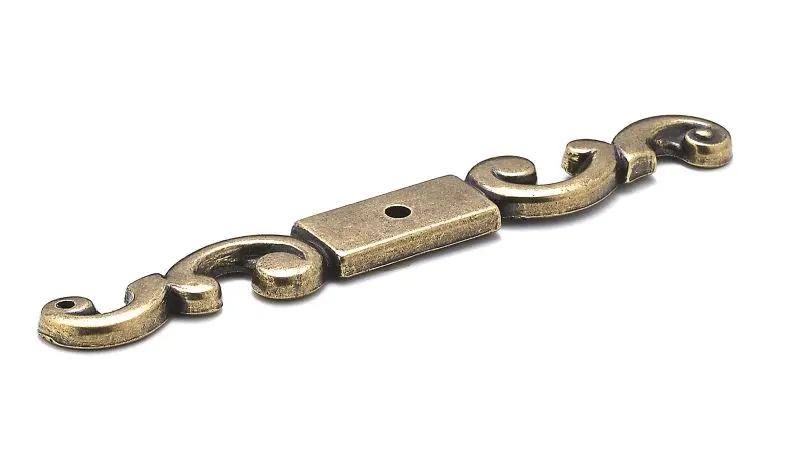 Richelieu Dependable Cherbourg Gatherion 5 1/4-inch (133 mm) x 5/8-inch (16 mm) Burnished Brass, Traditional Backplate Kno...