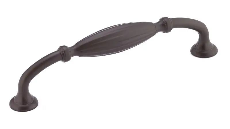 Richelieu Madeleine Gatherion 5 1/16-inch (128 mm) Grooved Oil-Rubbed Bronze, Traditional Round Cabinet Pull, 80718128ORB