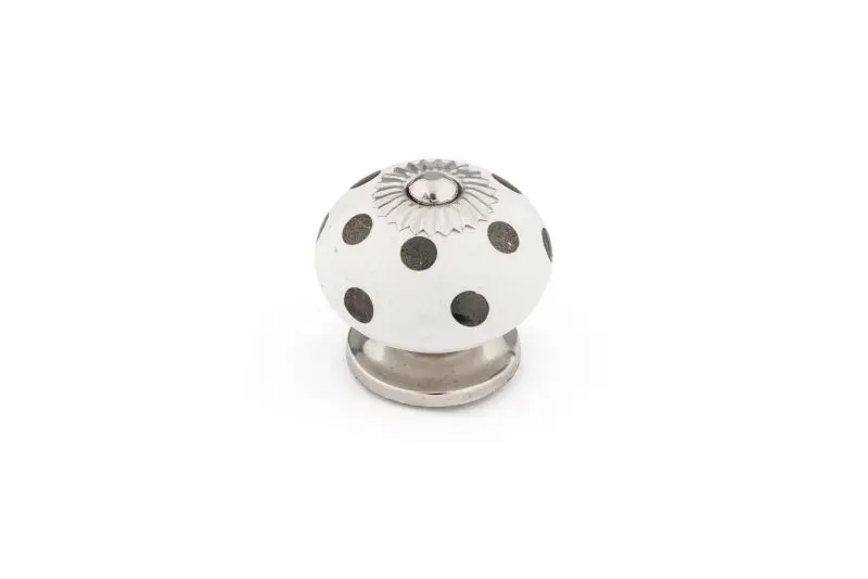 Richelieu Maximum-Strength Hereford Gatherion 1 9/16-inch (40 mm) White and Chrome Eclectic Round Cabinet Knob, BP63494014030
