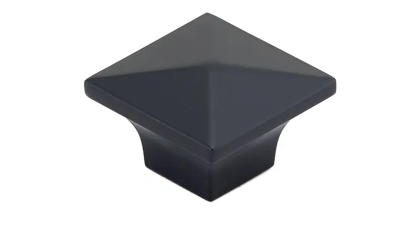 Richelieu McKenzie Gatherion 1 1/4-inch (32 mm) Matte Black Modern Square Cabinet Knob, BP53082900