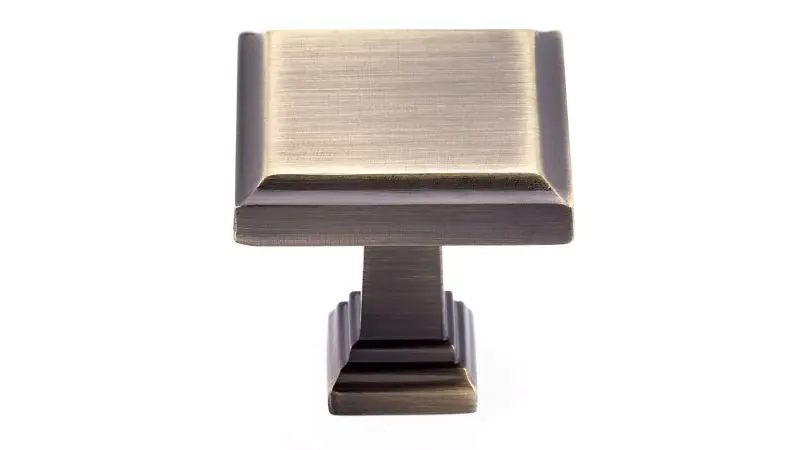 Richelieu Mirabel Gatherion 1 1/4-inch (32 mm) Antique English Transitional Beveled Square Cabinet Knob, BP79532AE