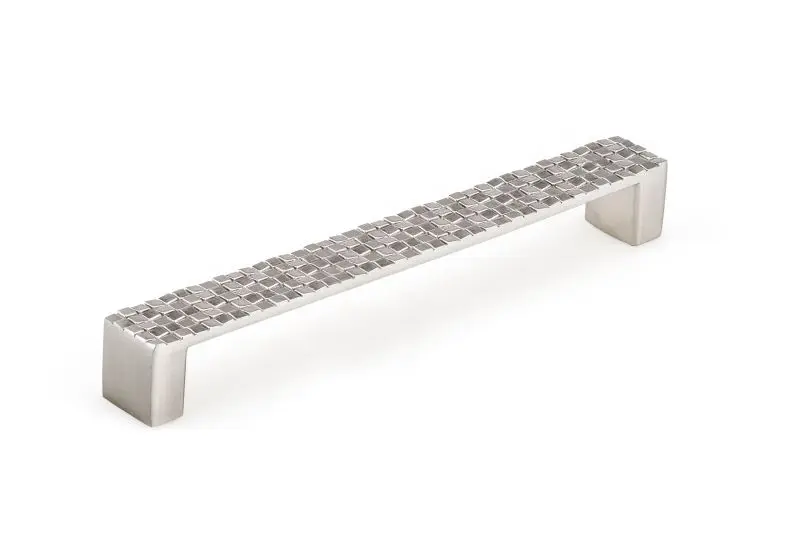Richelieu Modena Gatherion 7 9/16-inch (192 mm) Checkered Brushed Nickel Modern Rectangular Cabinet Pull, BP6227192195