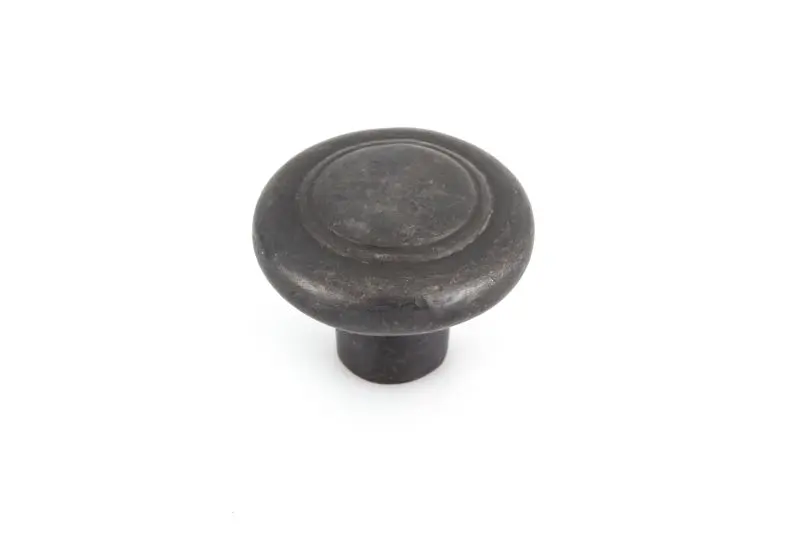 Richelieu Nevola Gatherion 1 3/4-inch (45 mm) Dark Bronze, Traditional Round Cabinet Knob, Design 2, COKN175C3DKB