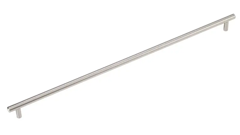 Richelieu Roosevelt Gatherion 19 1/8-inch (486 mm) Satin Finish Satin Nickel Modern Cabinet Bar Pull, BP205486195