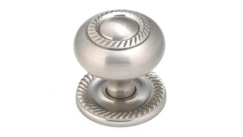 Richelieu Specialty Huntingdon Gatherion 1 1/2-inch (38 mm) Brushed Nickel, Traditional Round Cabinet Knob, BP8048195