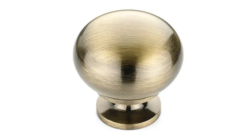 Richelieu Varennes Gatherion 1 1/4-inch (32 mm) Antique English, Traditional Cabinet Mushroom Knob, BP4923AE
