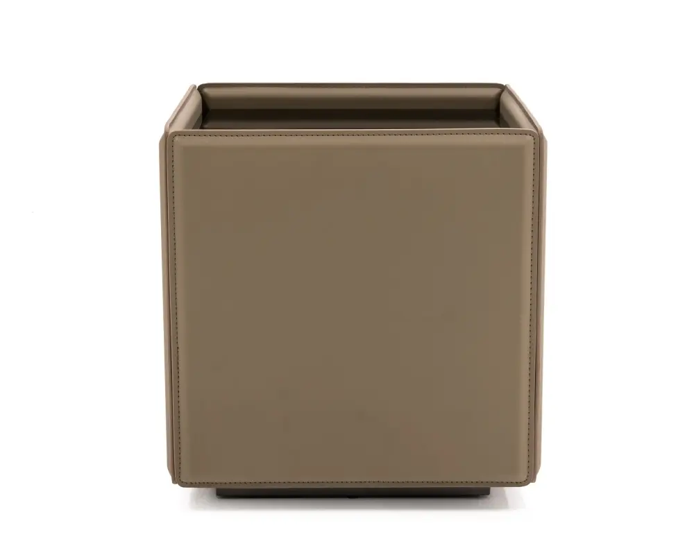 Modrest Vargas - Modern Sand Leatherette End Table