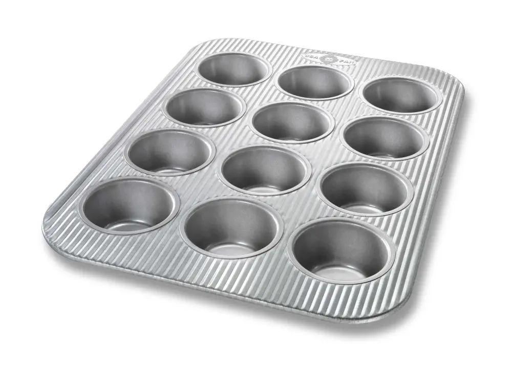 12 Cup Muffin Pan Silicone Handle