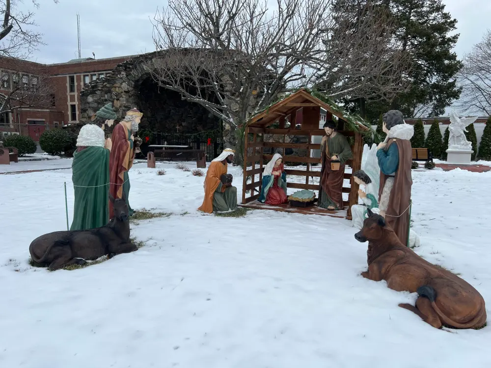 59" Heaven's Majesty Nativity Place - 12 pc.