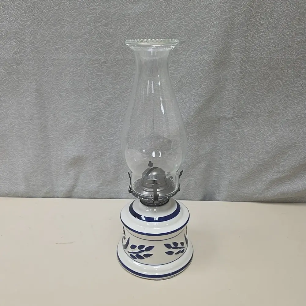 WHITE/BLUE OIL LAMP (UL Listed)