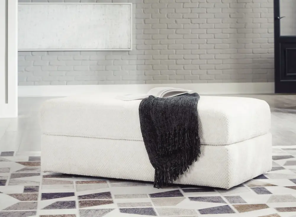 Karinne - Loose-fit Accent Ottoman