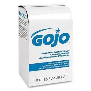 GOJO Luxury Lotion Soap, 800 ml, Dispenser Refill, 12 per Carton, 9106-12