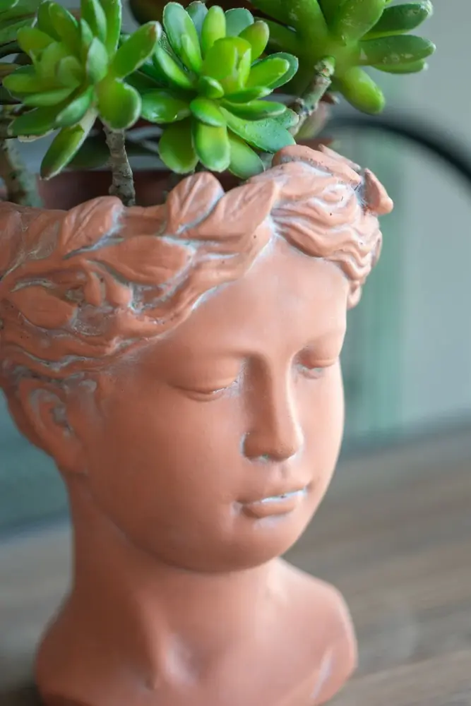 D6X9" Visage Head Bust Planter - Taupe